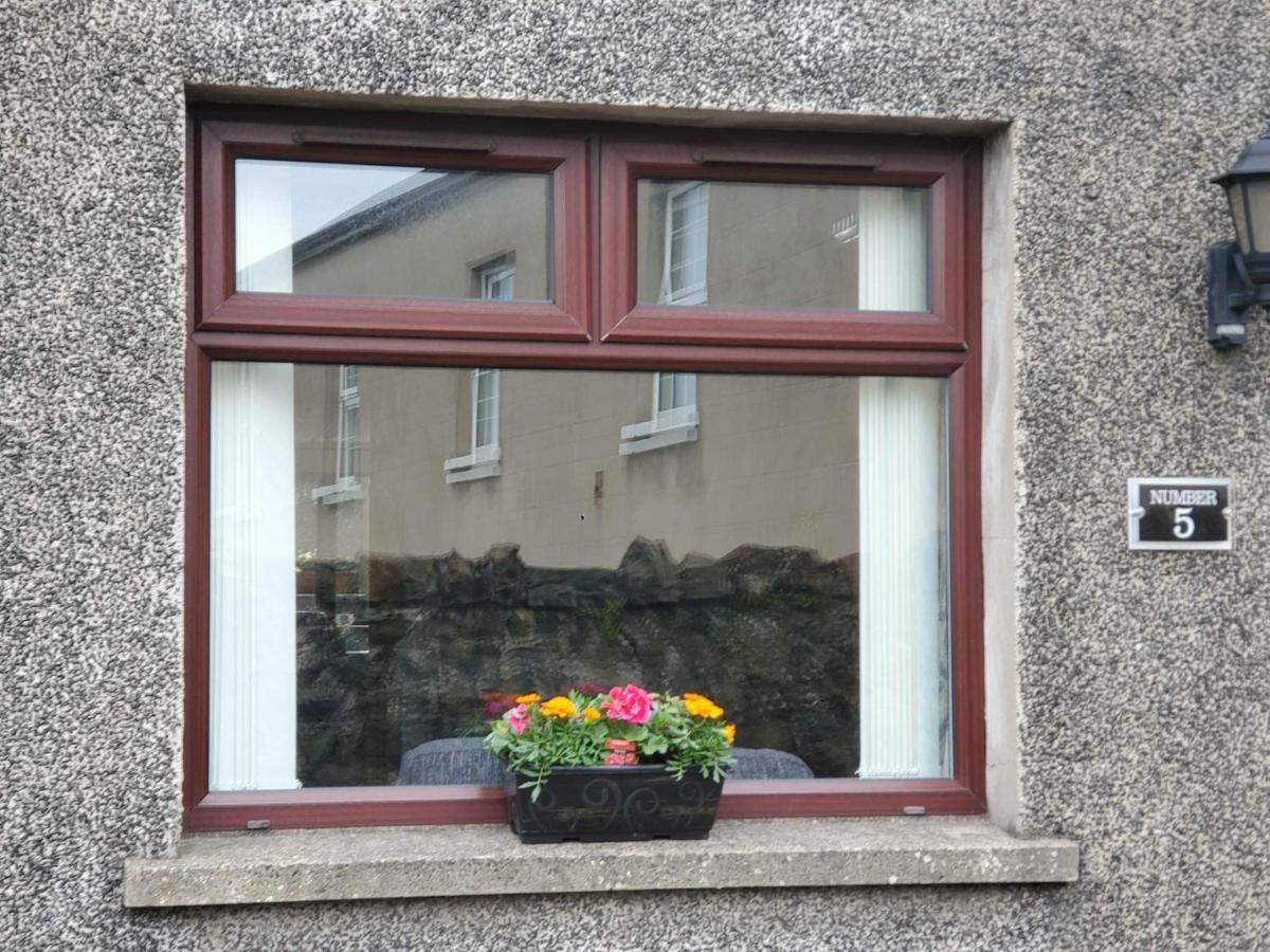 Minimum Stay Two Nights Larne Exterior photo